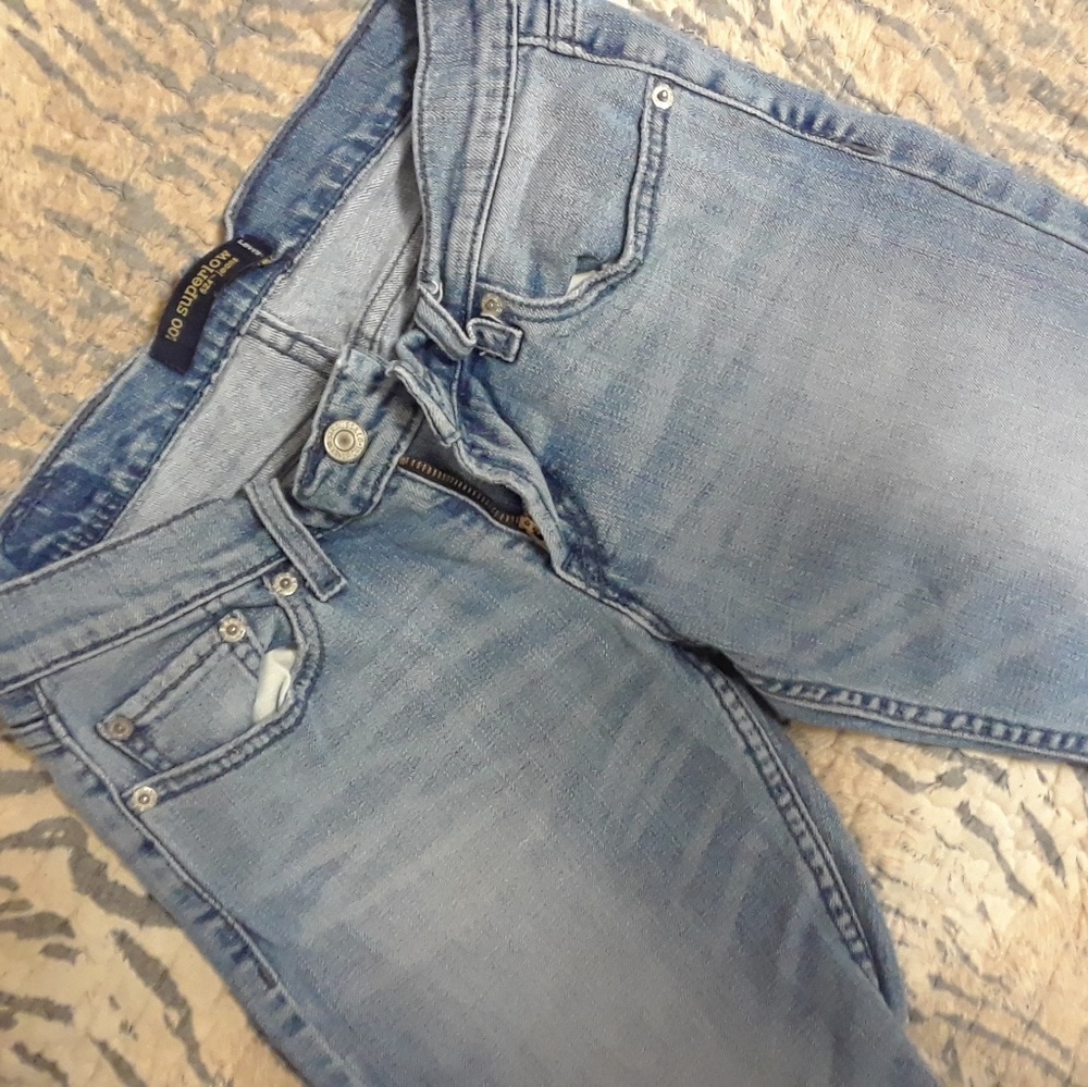 Levis jeans